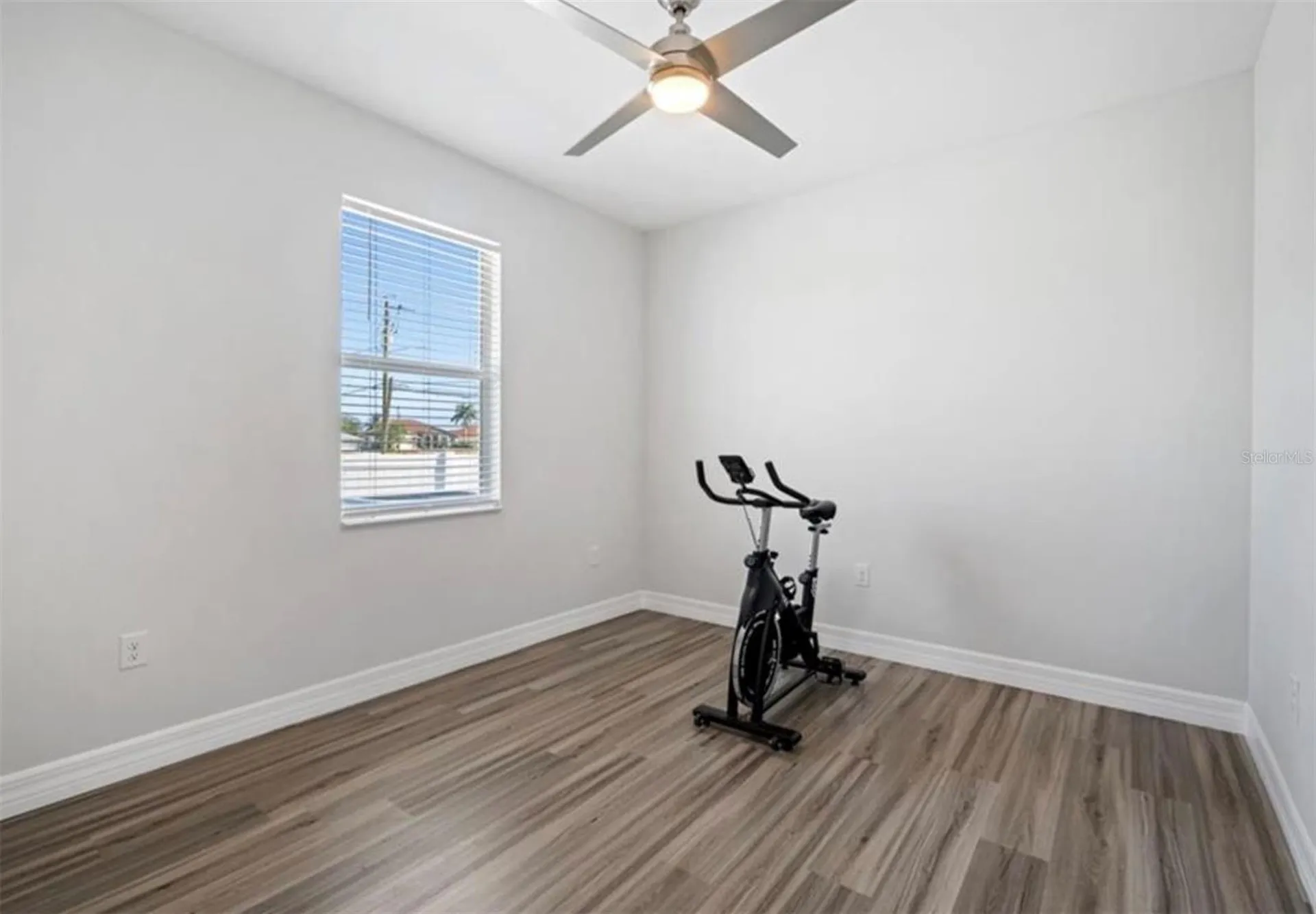 1017 NW 15th Terrace Cape Coral FL 33993