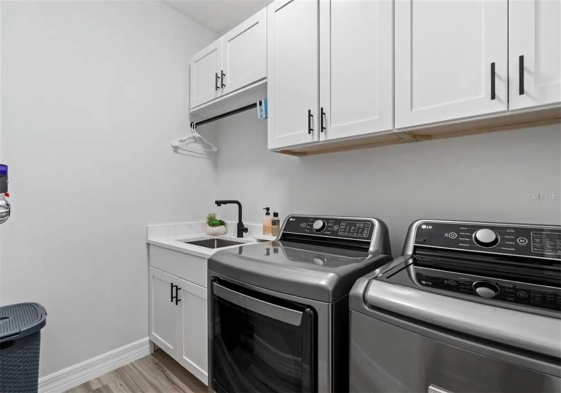 1017 NW 15th Terrace Cape Coral FL 33993