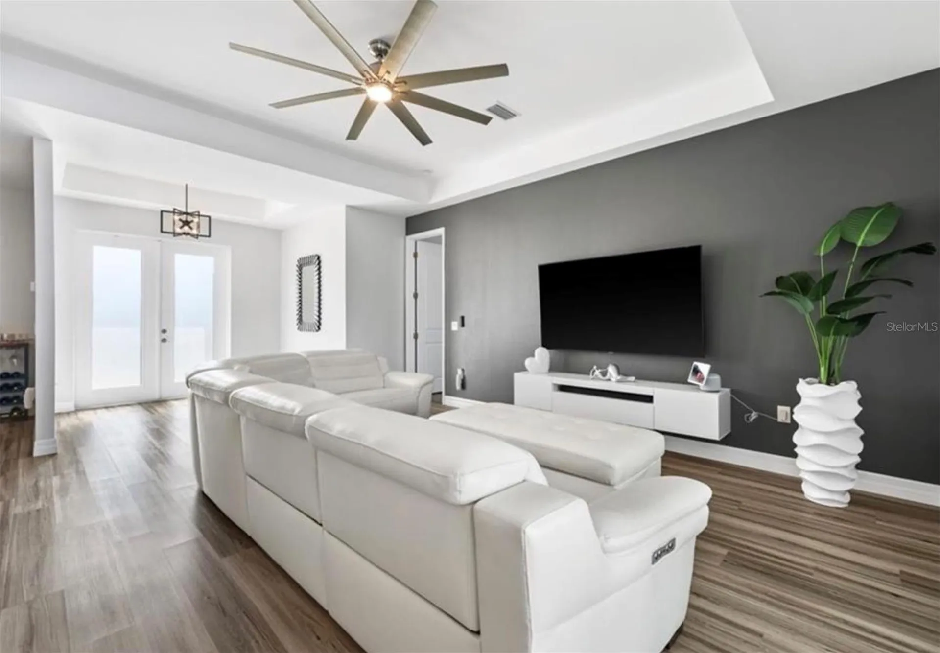 1017 NW 15th Terrace Cape Coral FL 33993