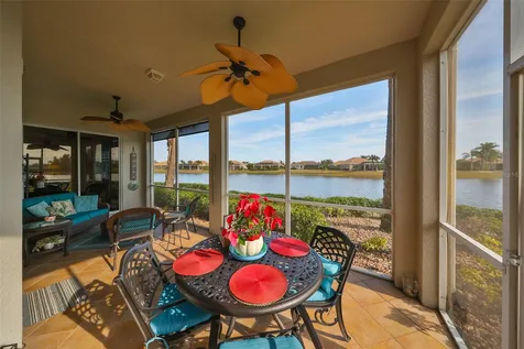 1348 Emerald Dunes Drive Sun City Center FL 33573