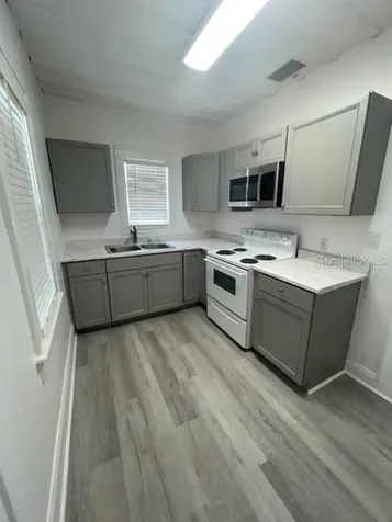 2118 5th Street Sarasota FL 34237