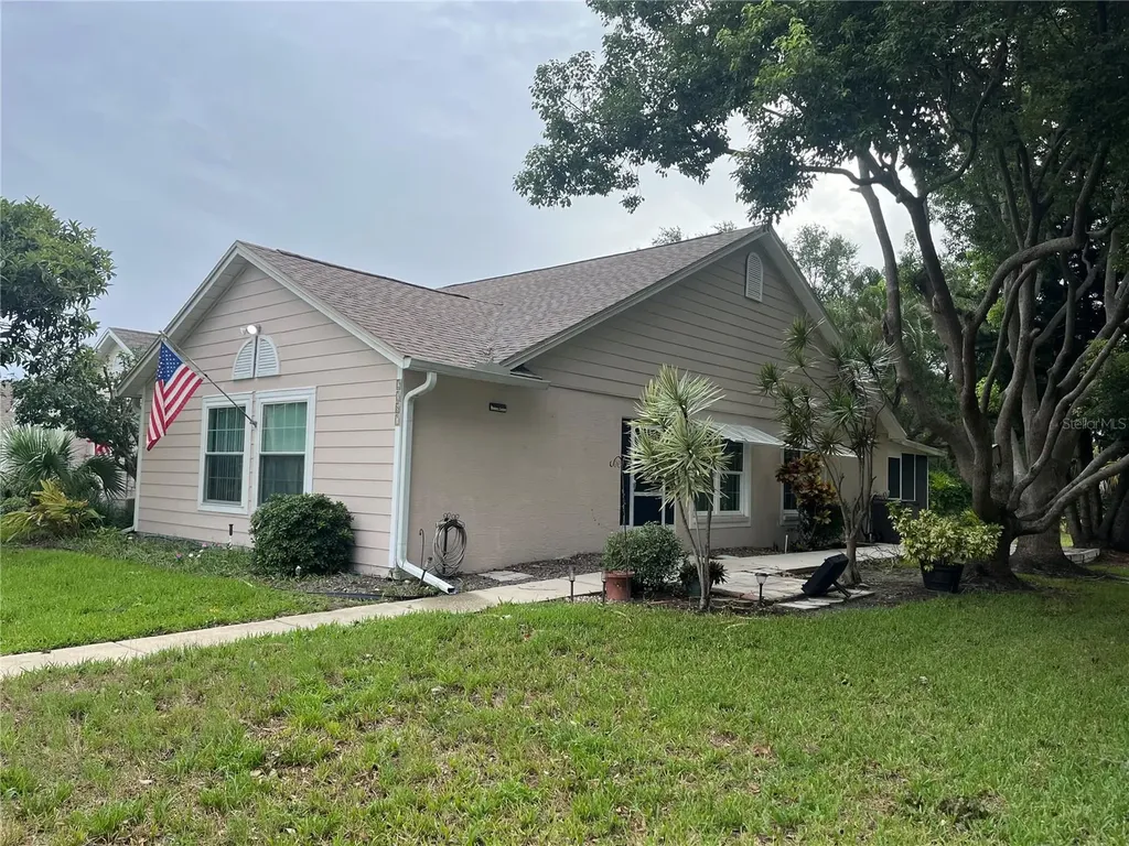 2387 Bentley Drive Palm Harbor FL 34684