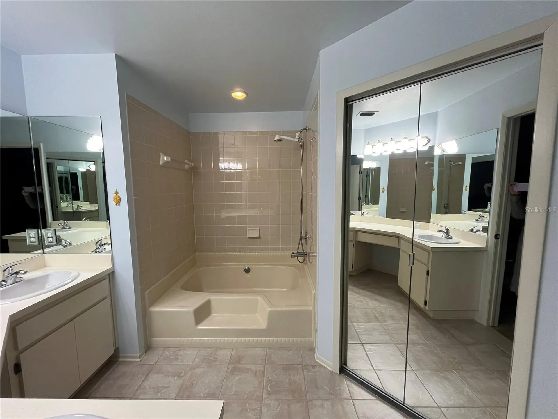 2387 Bentley Drive Palm Harbor FL 34684