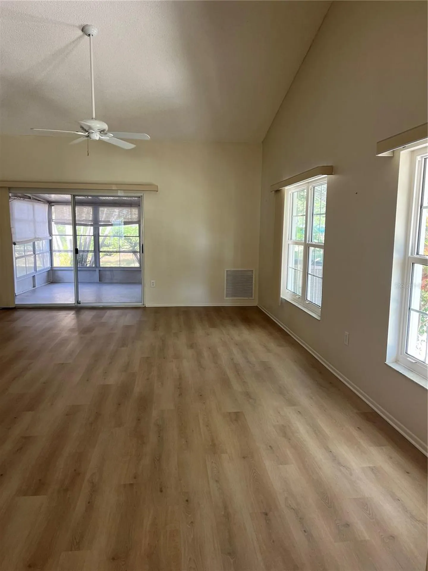2387 Bentley Drive Palm Harbor FL 34684