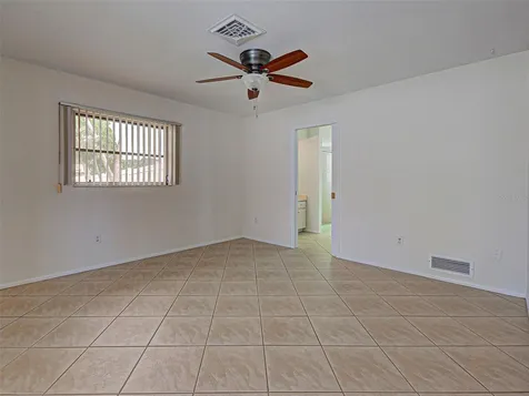3640 Sterling Road Venice FL 34293