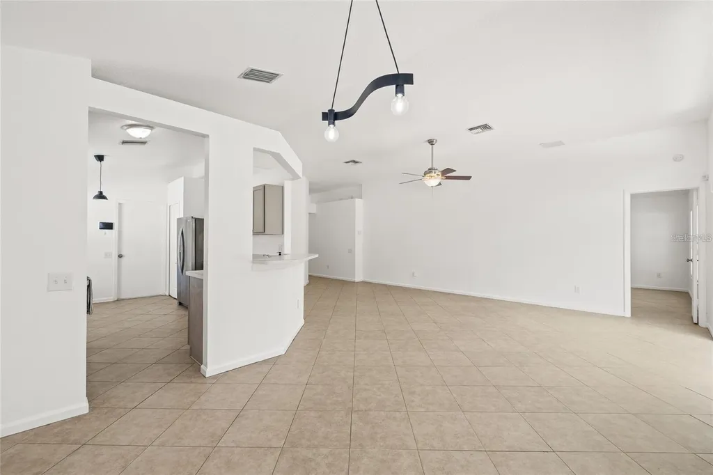 13102 Early Run Lane Riverview FL 33578