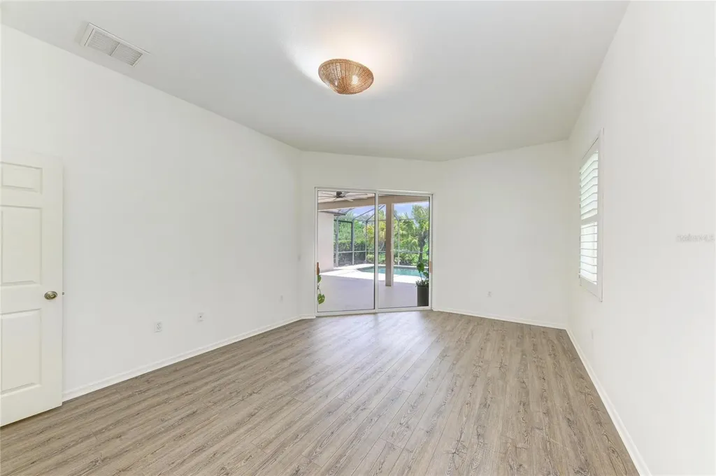 22809 Night Heron Way Bradenton FL 34202