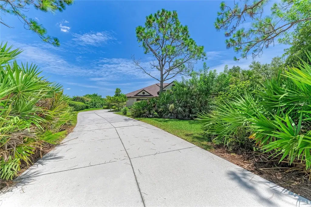 22809 Night Heron Way Bradenton FL 34202
