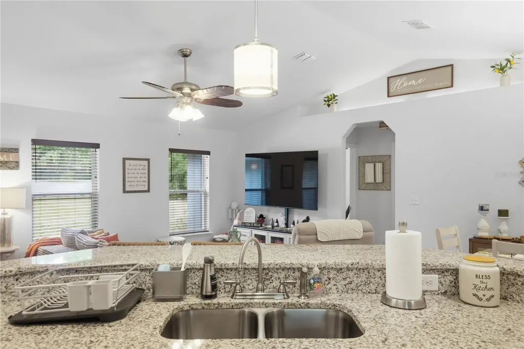 21635 SW 82nd Loop Dunnellon FL 34431