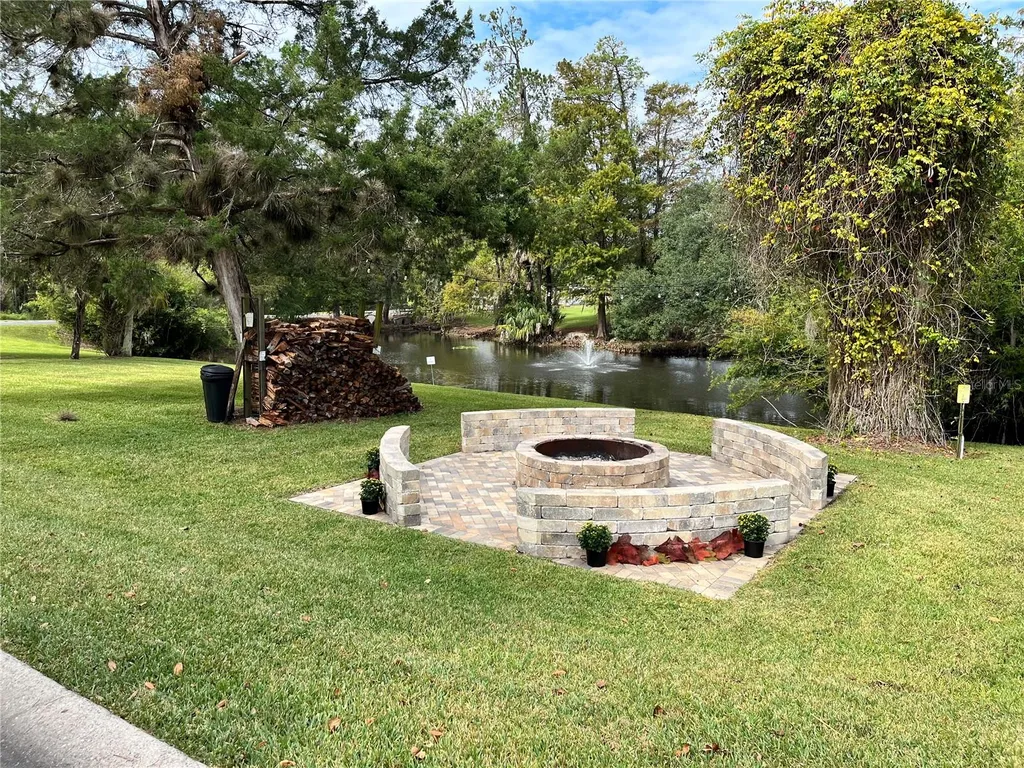 2856 NE 104th Avenue Silver Springs FL 34488