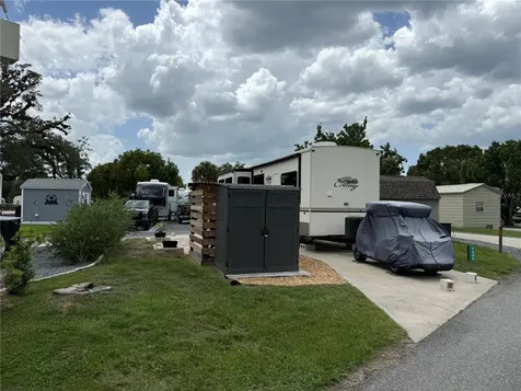 2856 NE 104th Avenue Silver Springs FL 34488