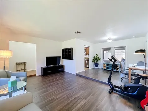 300 Oakhurst Street Altamonte Springs FL 32701