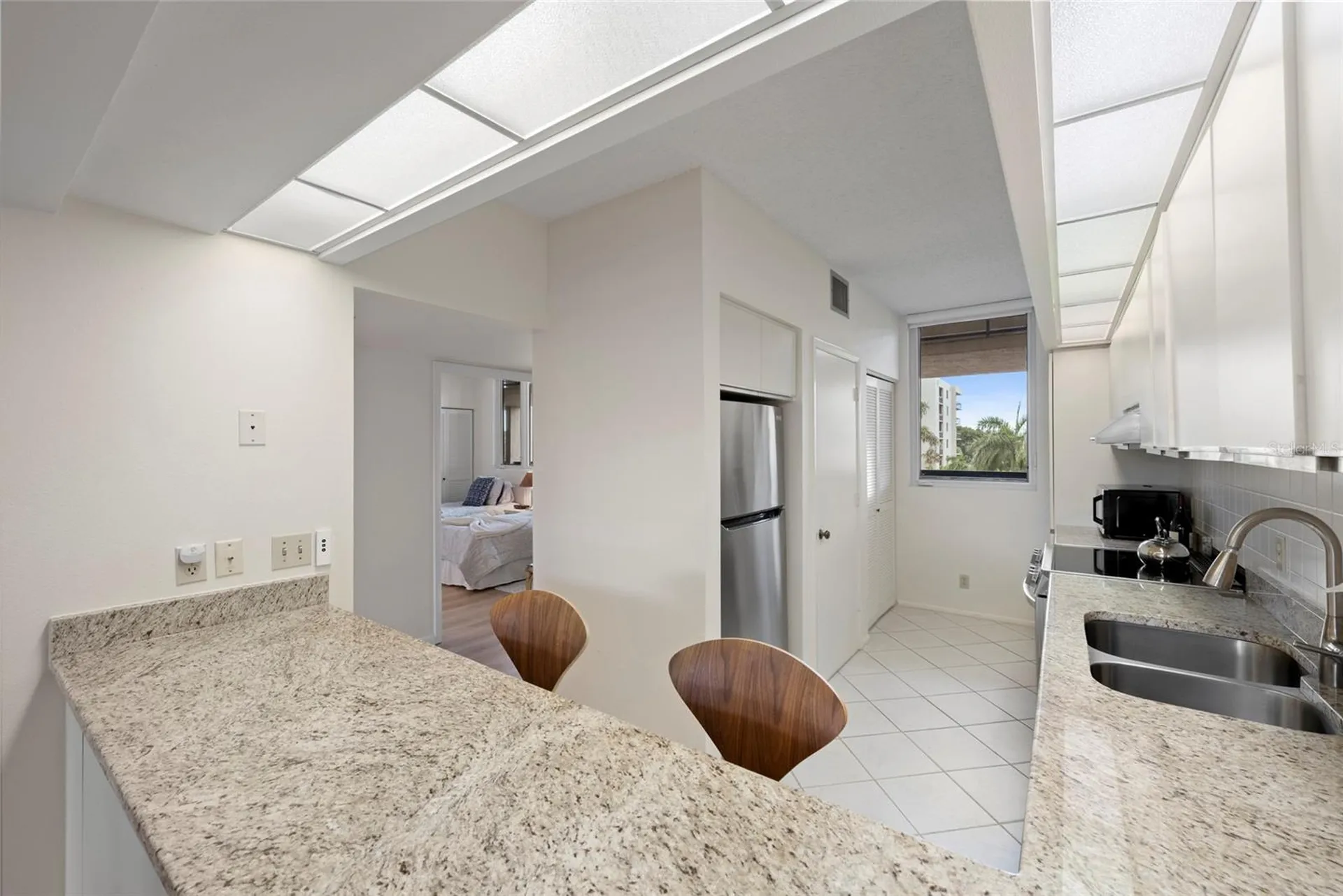 1095 Gulf Of Mexico Drive Longboat Key FL 34228