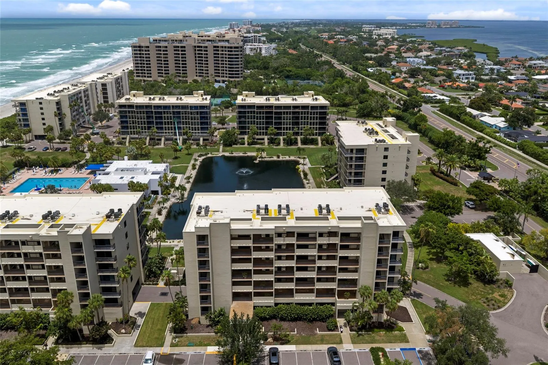 1095 Gulf Of Mexico Drive Longboat Key FL 34228
