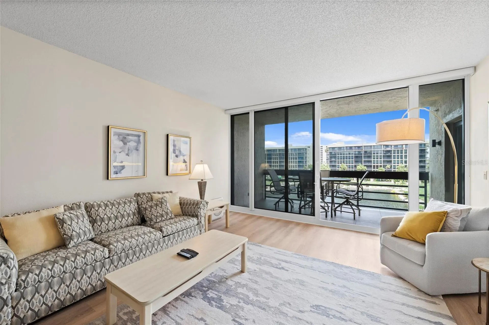 1095 Gulf Of Mexico Drive Longboat Key FL 34228