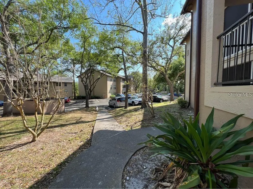 976 Leeward Place Altamonte Springs FL 32714