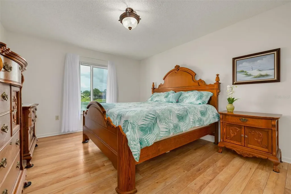 1882 Pine Ridge Way W Palm Harbor FL 34684