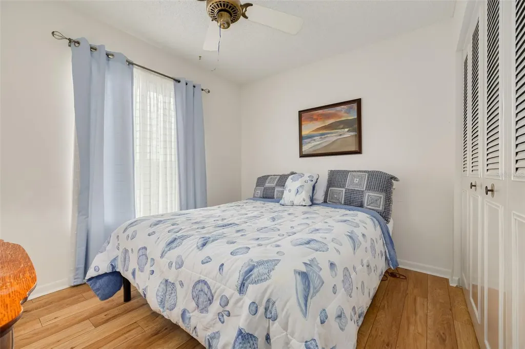 1882 Pine Ridge Way W Palm Harbor FL 34684