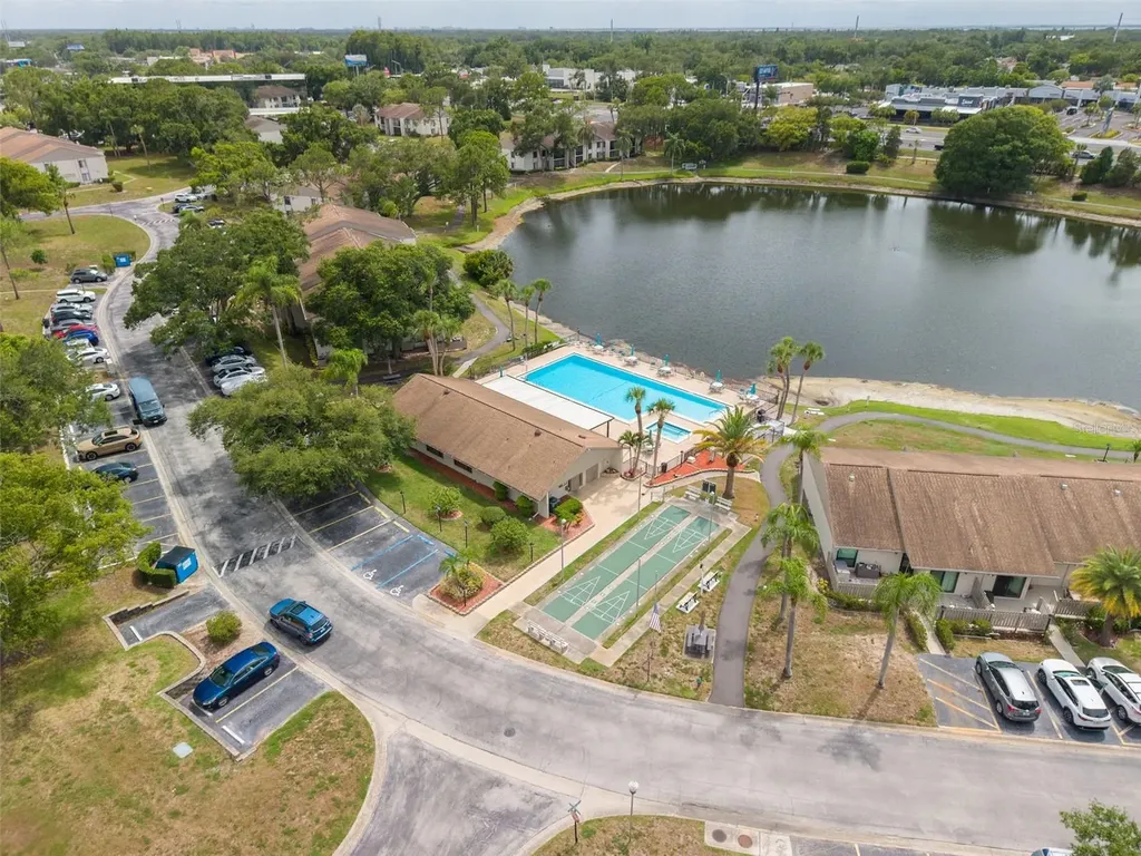 1882 Pine Ridge Way W Palm Harbor FL 34684