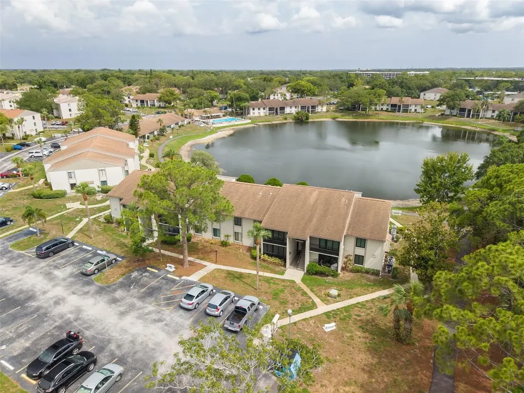 1882 Pine Ridge Way W Palm Harbor FL 34684