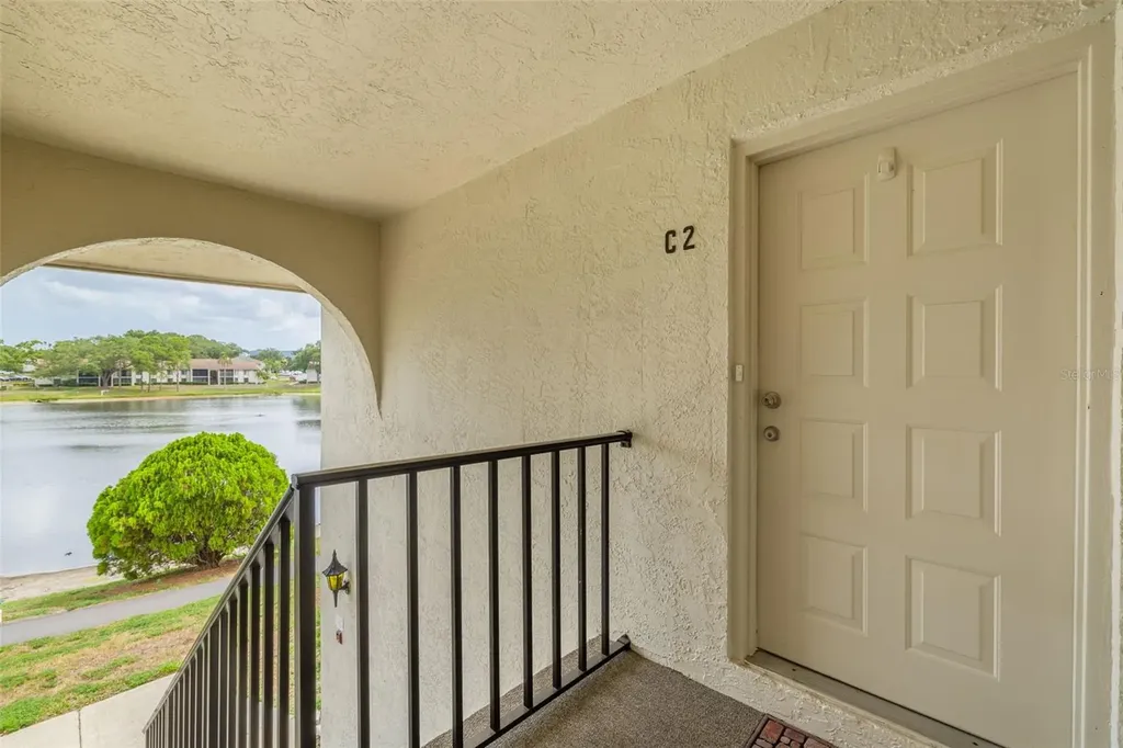 1882 Pine Ridge Way W Palm Harbor FL 34684