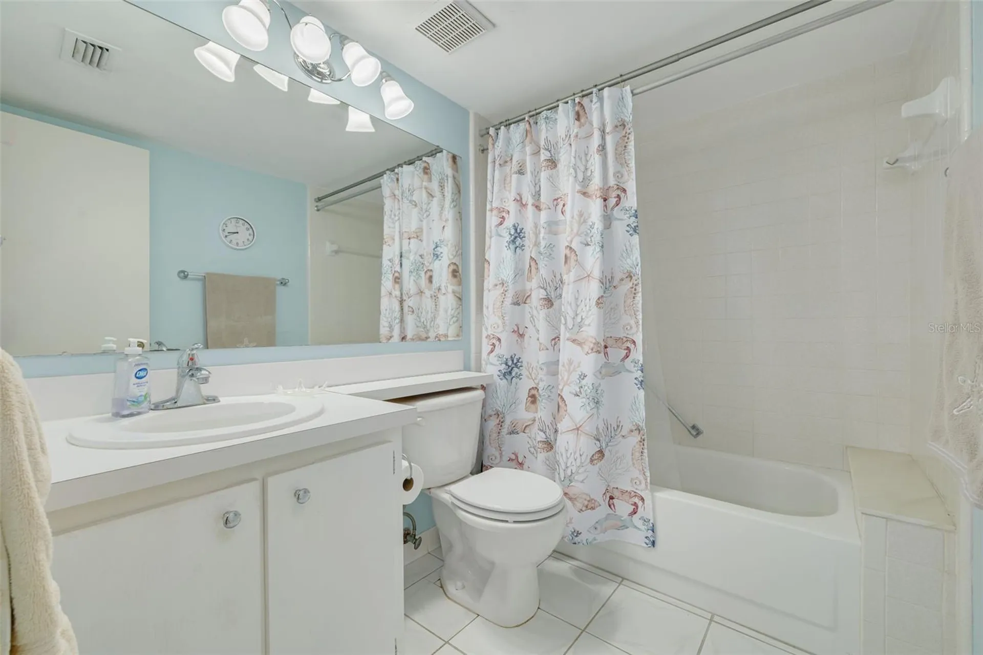 1882 Pine Ridge Way W Palm Harbor FL 34684