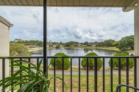 1882 Pine Ridge Way W Palm Harbor FL 34684