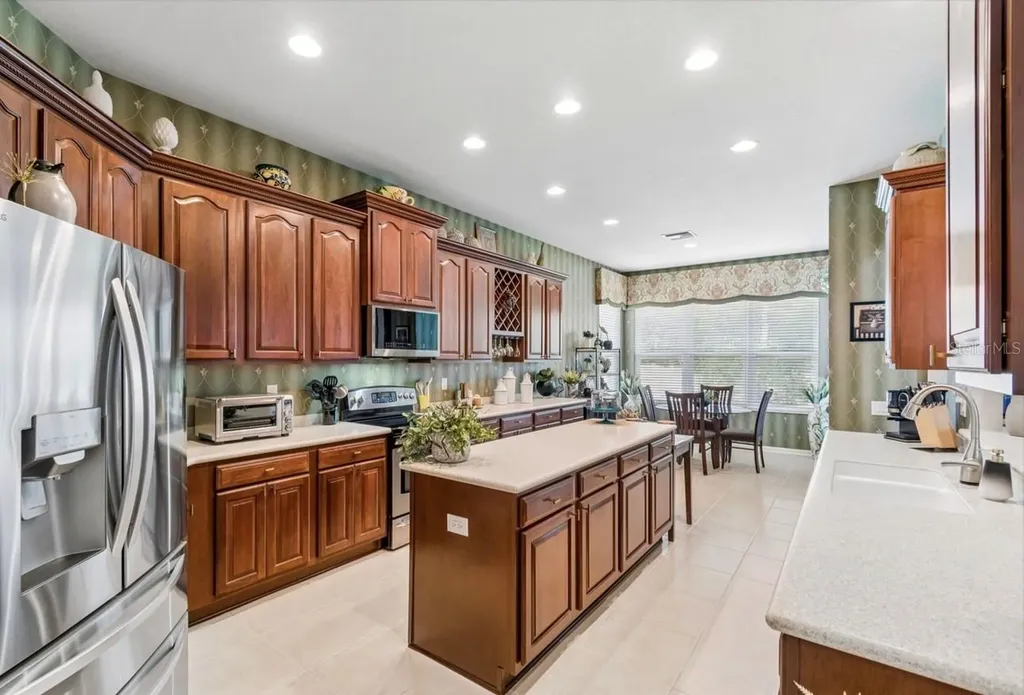 13800 Crest Lake Drive Hudson FL 34669