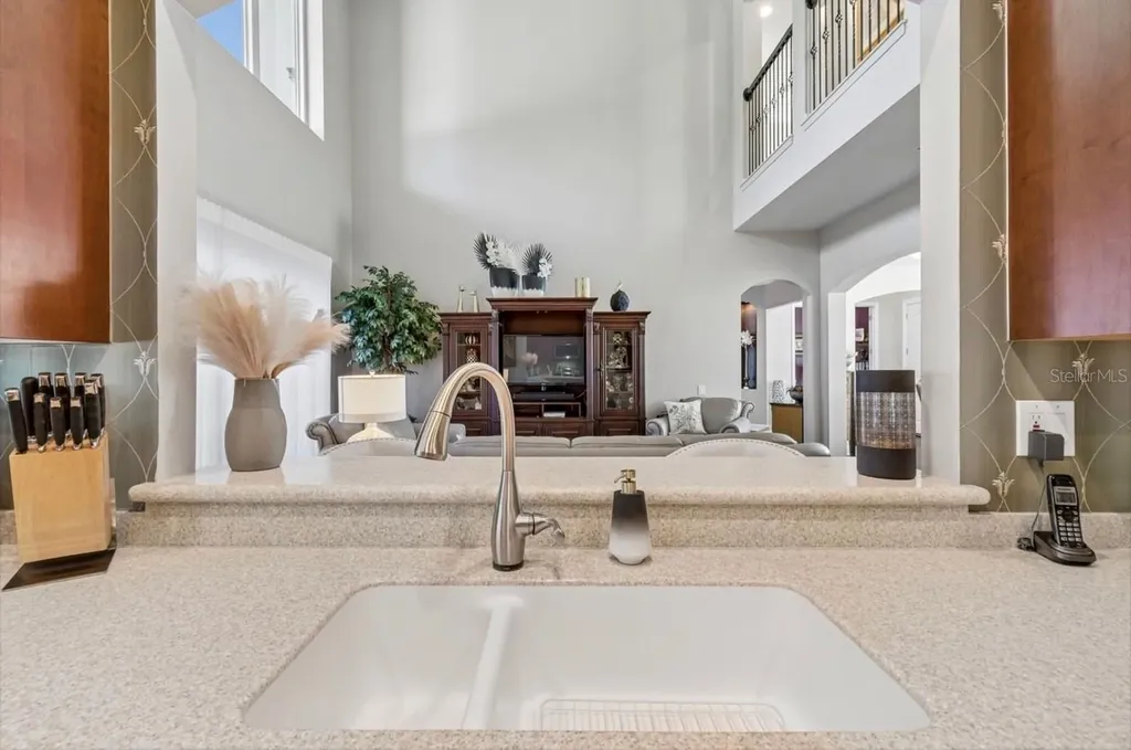 13800 Crest Lake Drive Hudson FL 34669