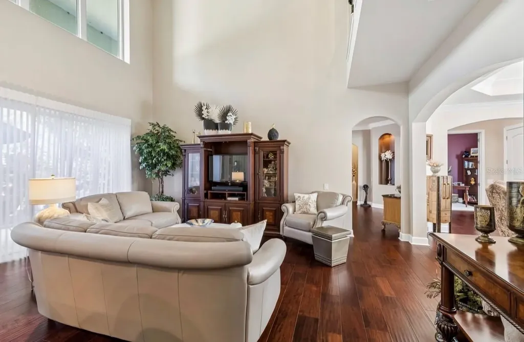13800 Crest Lake Drive Hudson FL 34669