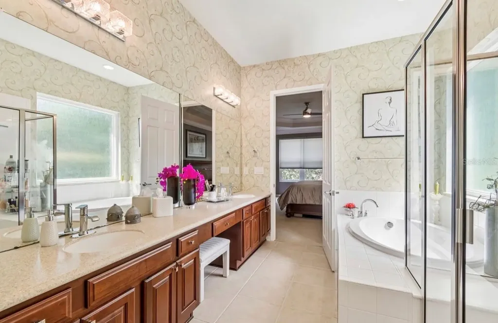 13800 Crest Lake Drive Hudson FL 34669