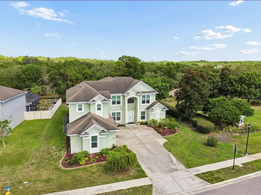 13800 Crest Lake Drive Hudson FL 34669