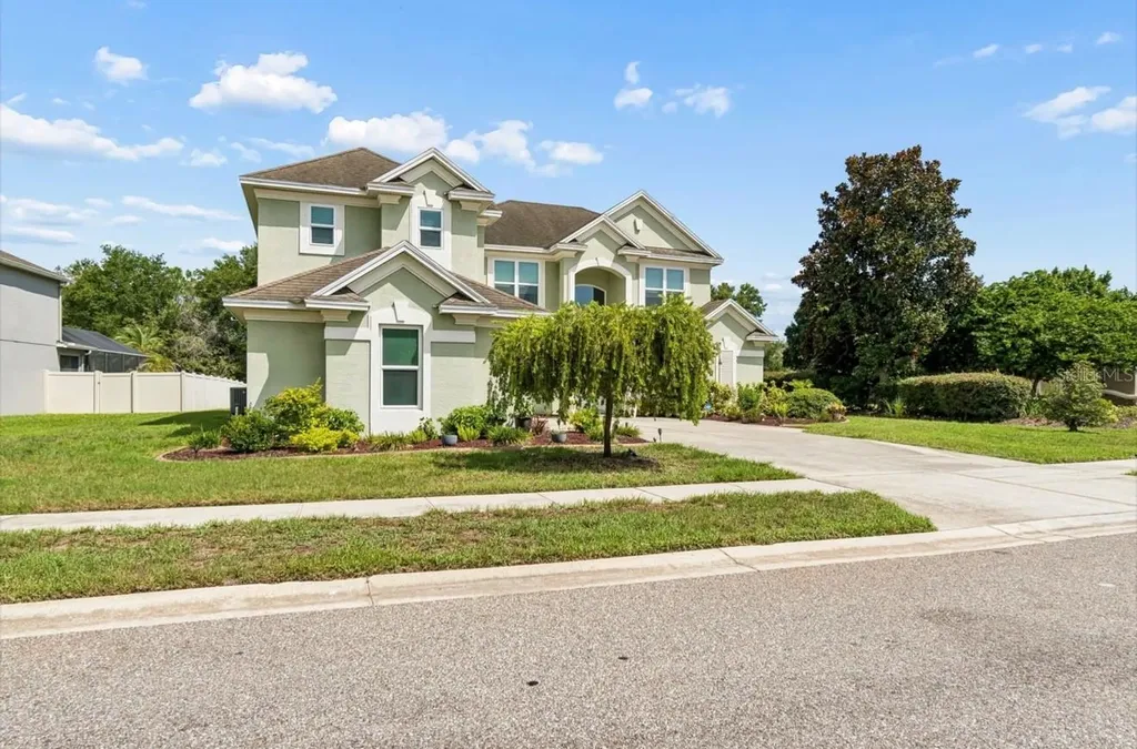 13800 Crest Lake Drive Hudson FL 34669