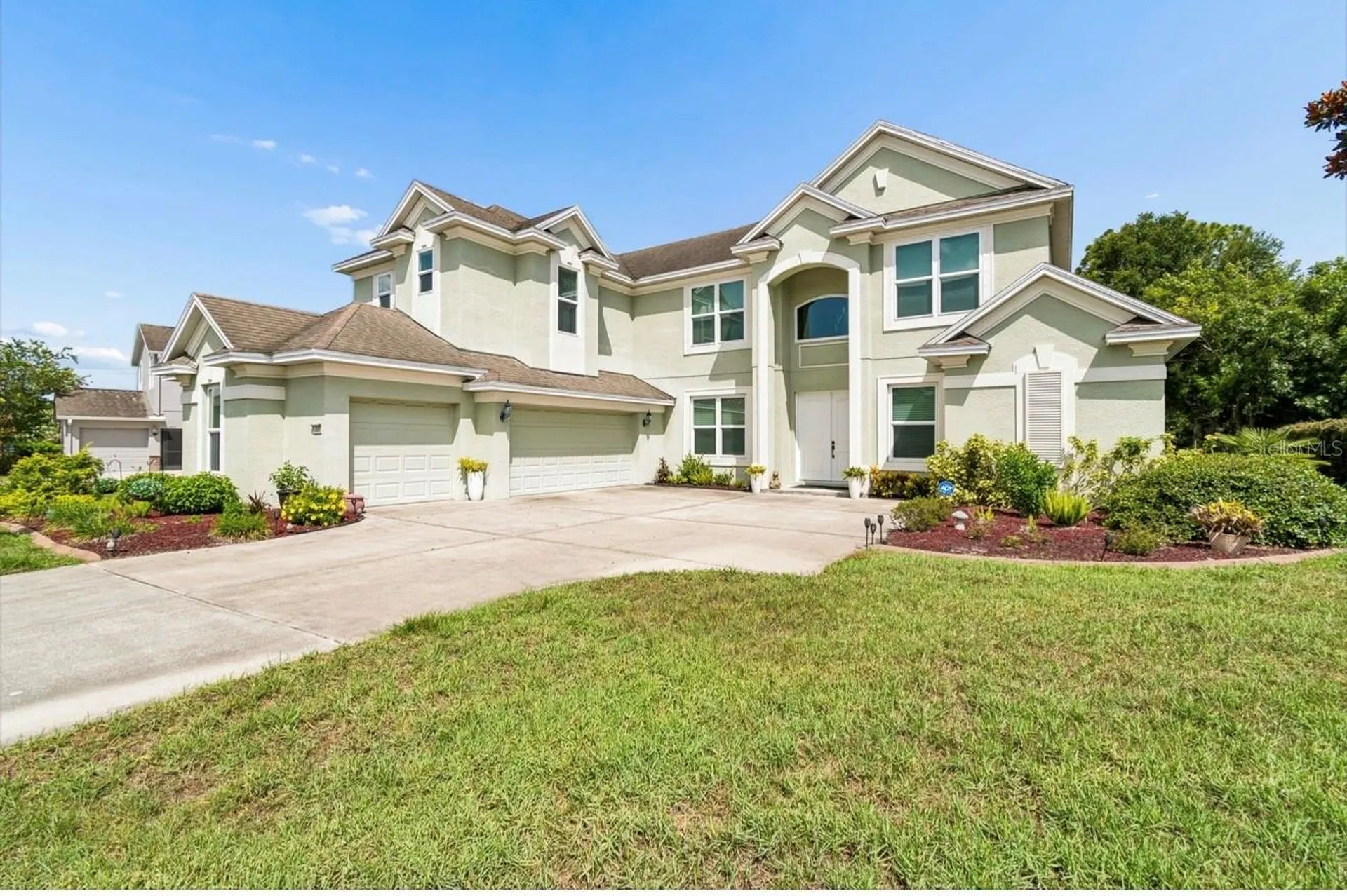 13800 Crest Lake Drive Hudson FL 34669