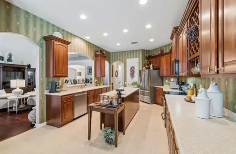 13800 Crest Lake Drive Hudson FL 34669