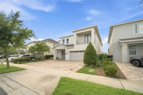 312 Auburn Avenue Kissimmee FL 34747