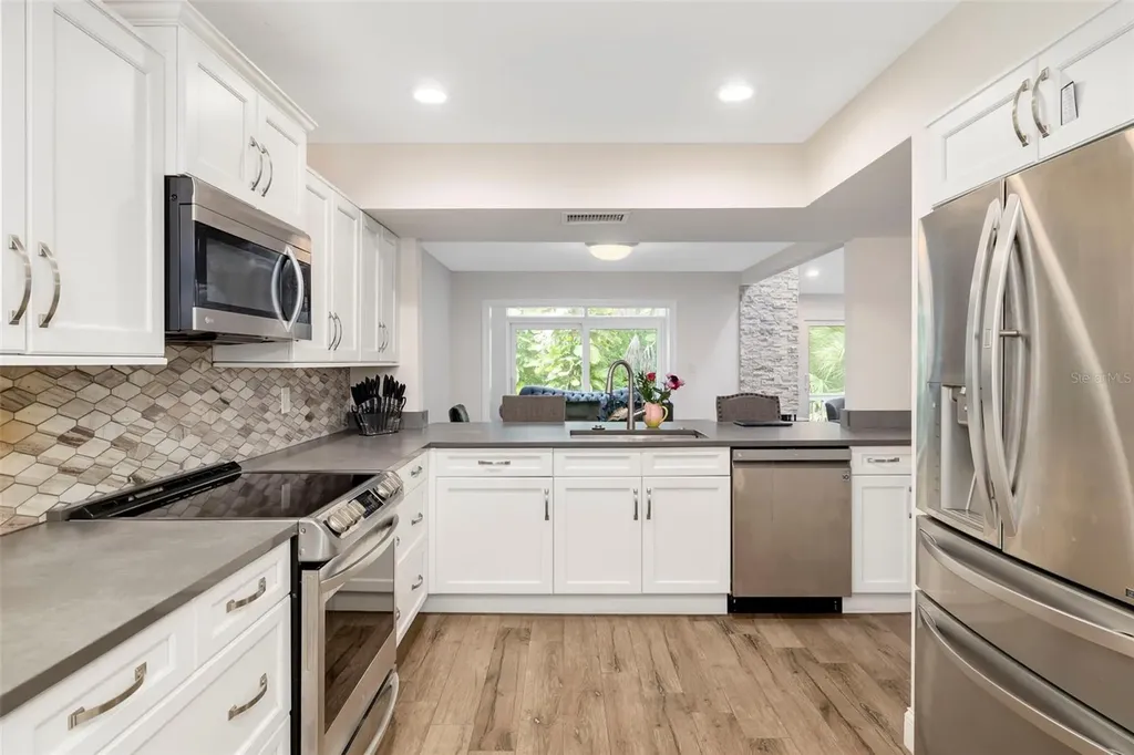 5182 Lancewood Drive Sarasota FL 34232