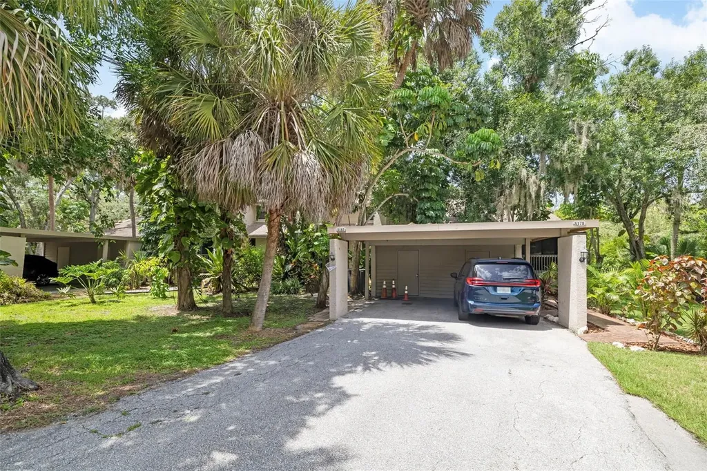 5182 Lancewood Drive Sarasota FL 34232