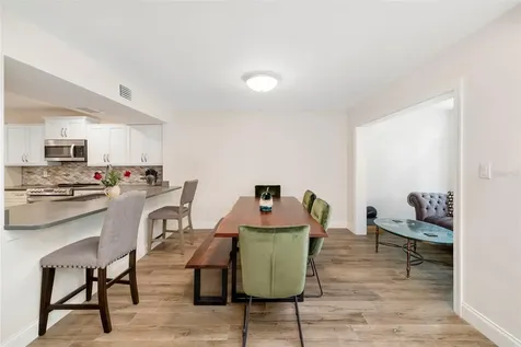 5182 Lancewood Drive Sarasota FL 34232