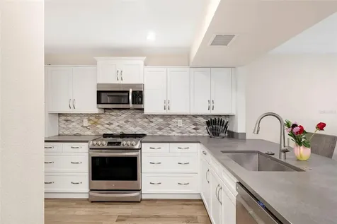 5182 Lancewood Drive Sarasota FL 34232
