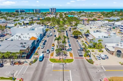 5182 Lancewood Drive Sarasota FL 34232