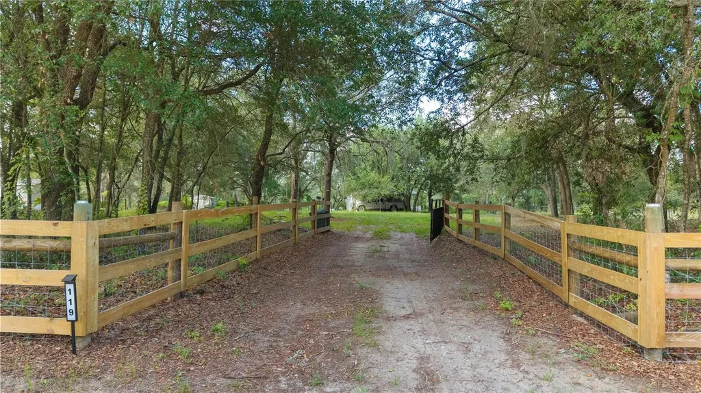 119 NE 98th Lane Branford FL 32008