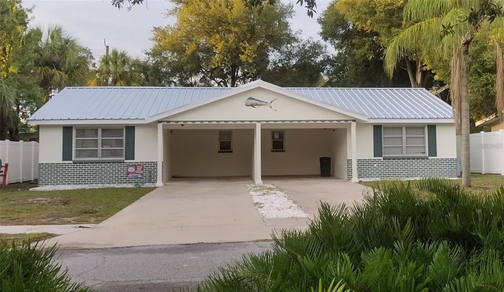 6017 Central Avenue New Port Richey FL 34653