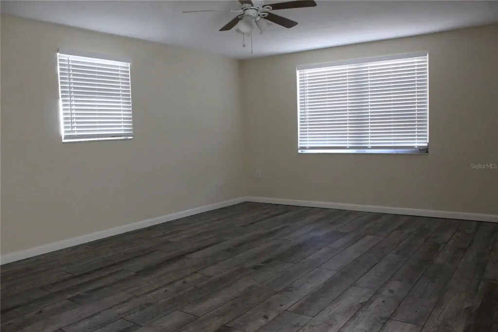 6017 Central Avenue New Port Richey FL 34653