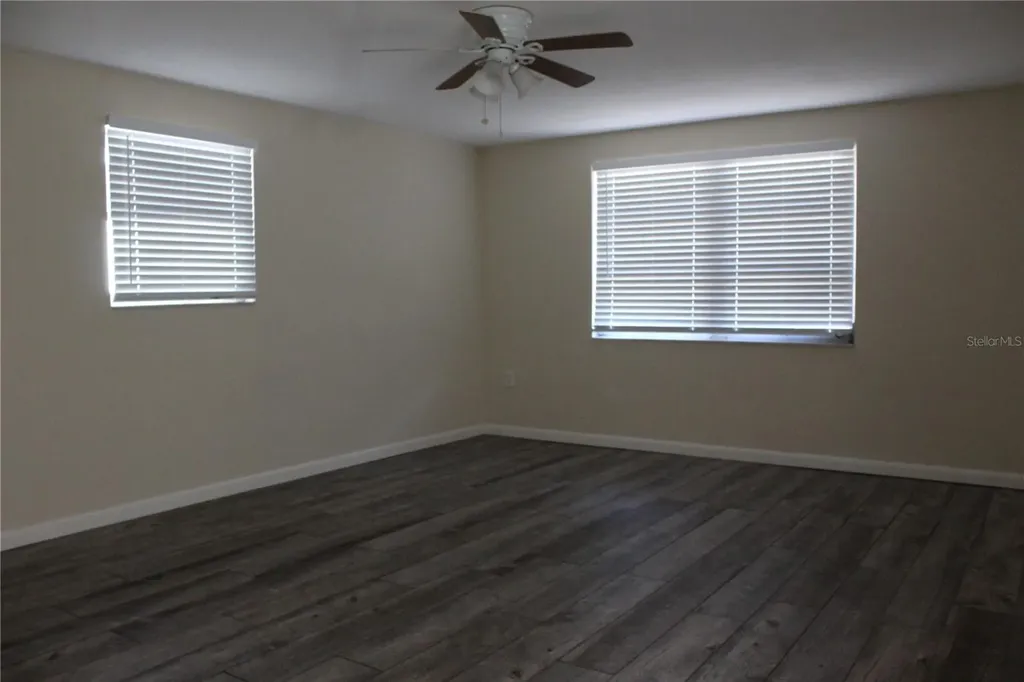 6017 Central Avenue New Port Richey FL 34653