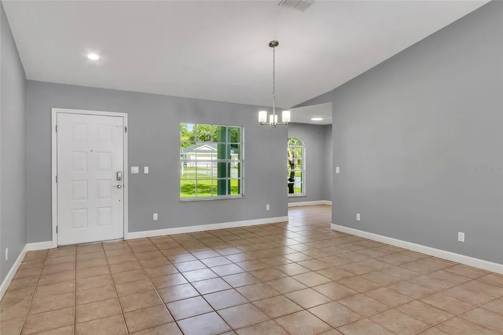 8206 Simmons Street Brooksville FL 34613
