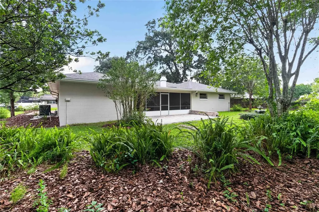 4195 Fallwood Circle Orlando FL 32812