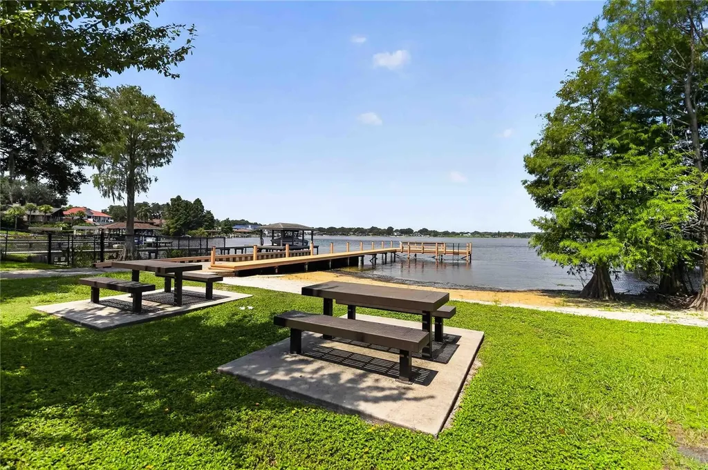 4195 Fallwood Circle Orlando FL 32812