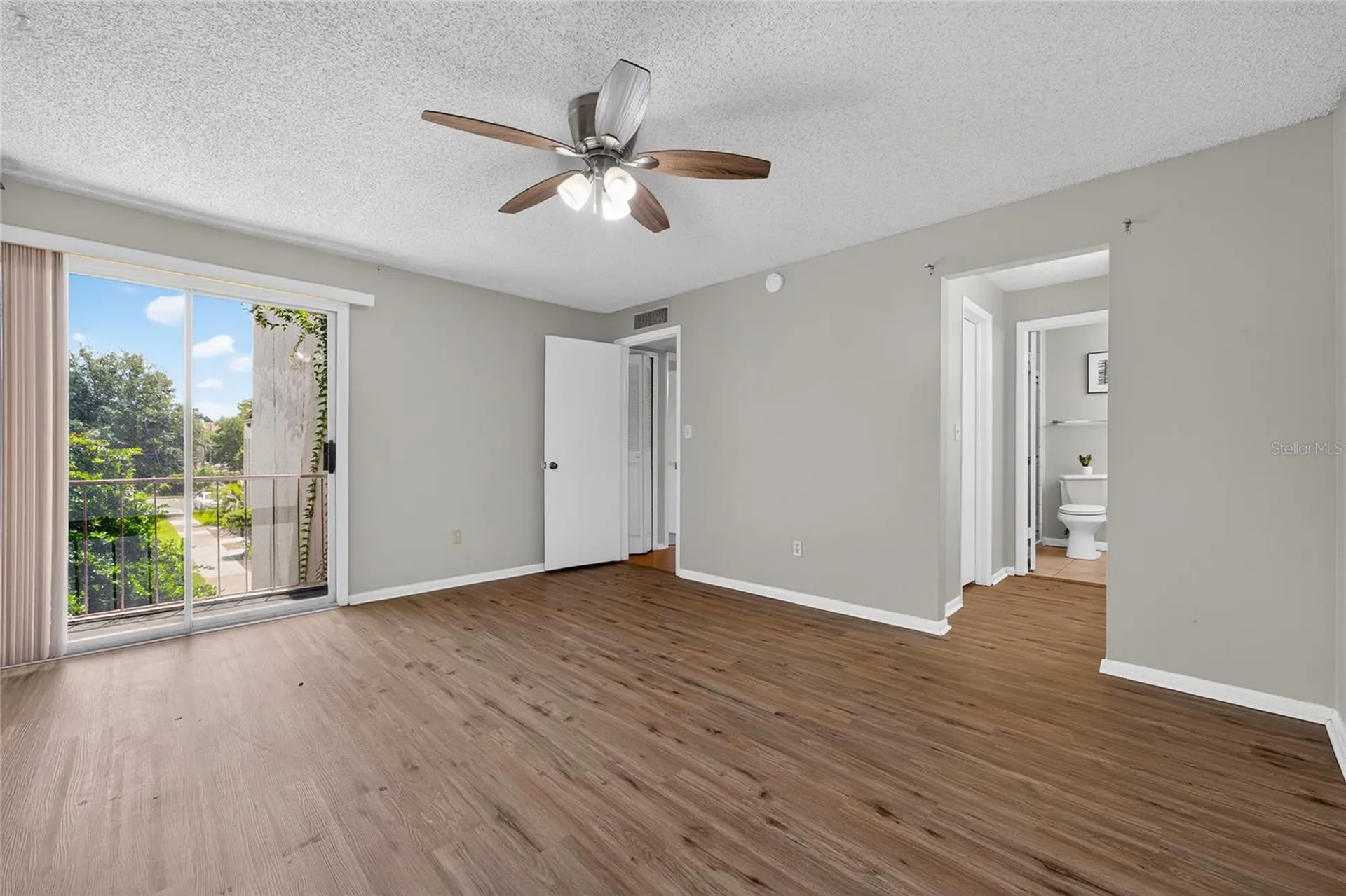 510 Orange Drive Altamonte Springs FL 32701