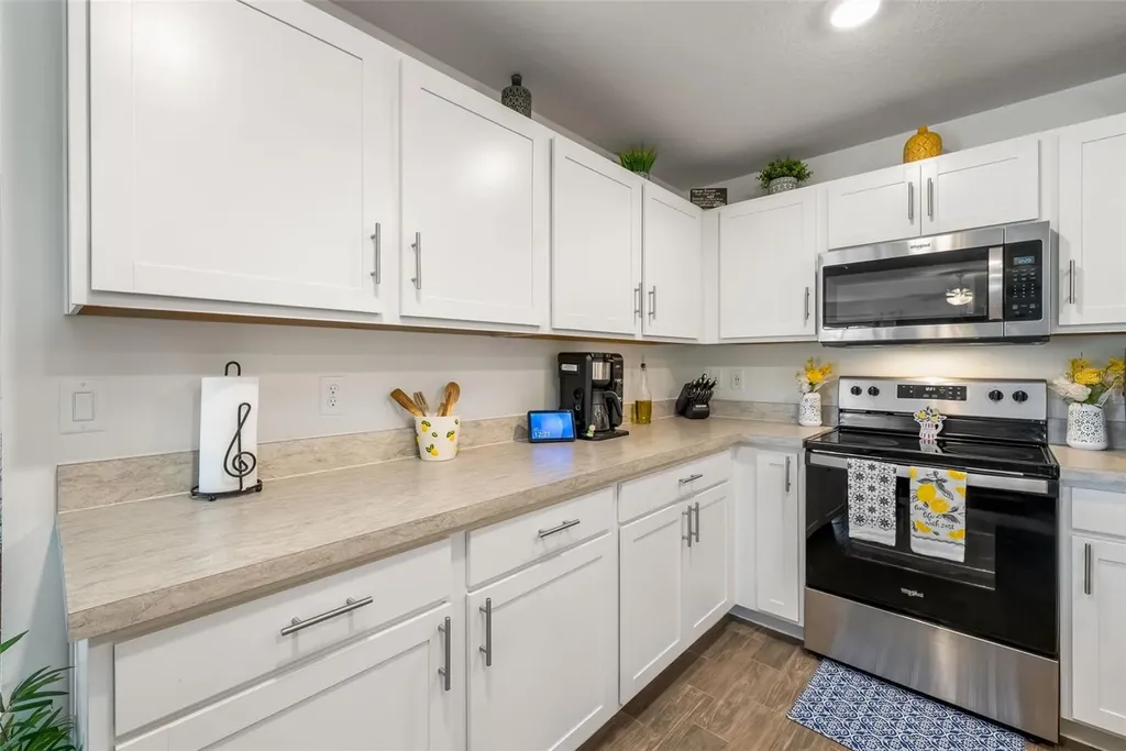 49 Llama Trail Palm Coast FL 32164